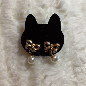 3 for 10 EARRINGS - gold bow pearl